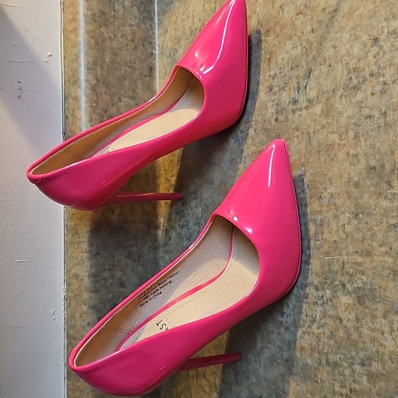 Beast Fashion Women's Pink Heels - Picture 2 of 6